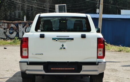 Mitsubishi L200, 2024 год, 4 670 000 рублей, 6 фотография