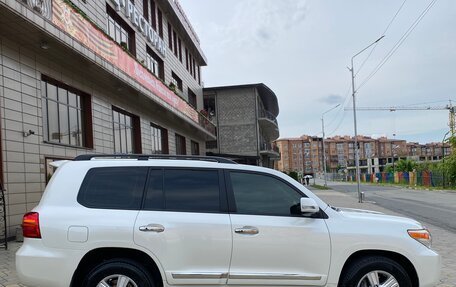 Toyota Land Cruiser 200, 2013 год, 5 700 000 рублей, 4 фотография