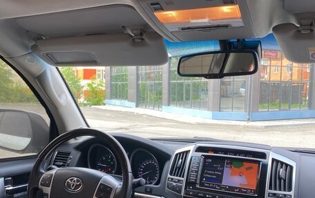 Toyota Land Cruiser 200, 2013 год, 5 700 000 рублей, 17 фотография