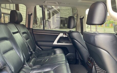 Toyota Land Cruiser 200, 2013 год, 5 700 000 рублей, 18 фотография