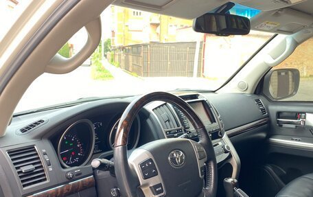 Toyota Land Cruiser 200, 2013 год, 5 700 000 рублей, 15 фотография