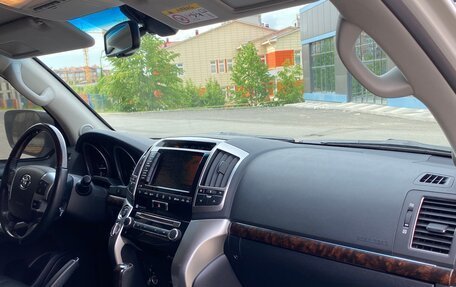 Toyota Land Cruiser 200, 2013 год, 5 700 000 рублей, 22 фотография