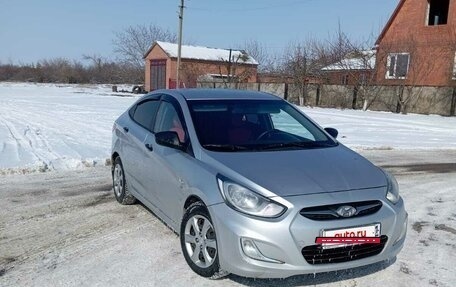 Hyundai Solaris II рестайлинг, 2013 год, 870 000 рублей, 7 фотография