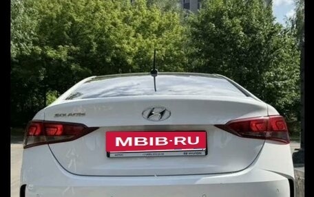 Hyundai Solaris II рестайлинг, 2021 год, 1 300 000 рублей, 3 фотография