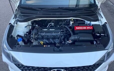 Hyundai Solaris II рестайлинг, 2021 год, 1 300 000 рублей, 8 фотография