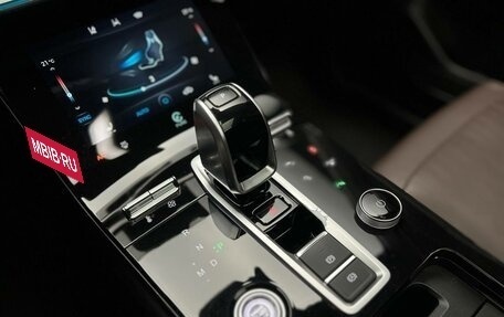 Chery Tiggo 8 Pro, 2022 год, 2 200 000 рублей, 19 фотография