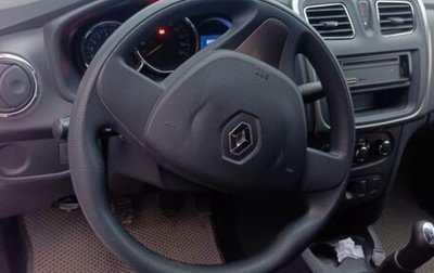 Renault Logan II, 2018 год, 750 000 рублей, 1 фотография