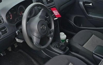 Volkswagen Polo VI (EU Market), 2014 год, 750 000 рублей, 1 фотография