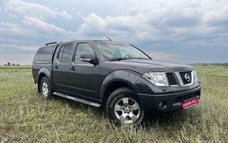 Nissan Navara (Frontier), 2008 год, 950 000 рублей, 1 фотография