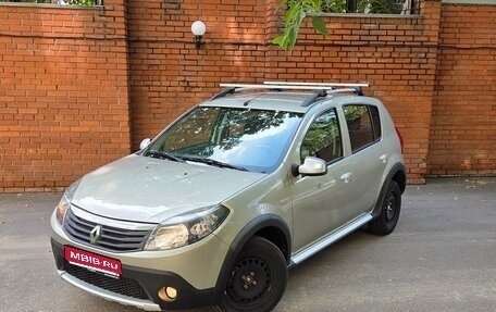 Renault Sandero I, 2014 год, 900 000 рублей, 1 фотография