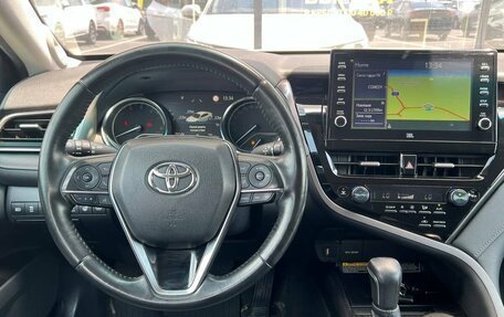 Toyota Camry, 2021 год, 3 240 000 рублей, 23 фотография
