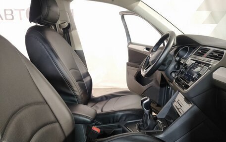 Volkswagen Tiguan II, 2021 год, 2 119 000 рублей, 16 фотография