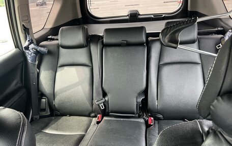 Toyota Land Cruiser Prado 150 рестайлинг 2, 2015 год, 3 400 000 рублей, 13 фотография