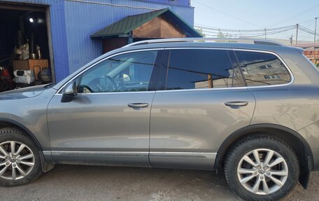 Volkswagen Touareg III, 2011 год, 2 200 000 рублей, 6 фотография