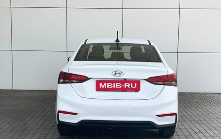 Hyundai Solaris II рестайлинг, 2018 год, 1 250 000 рублей, 7 фотография