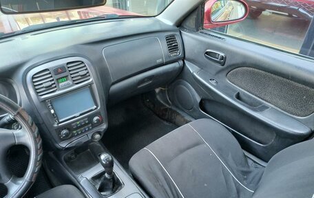 Hyundai Sonata IV рестайлинг, 2005 год, 370 000 рублей, 15 фотография