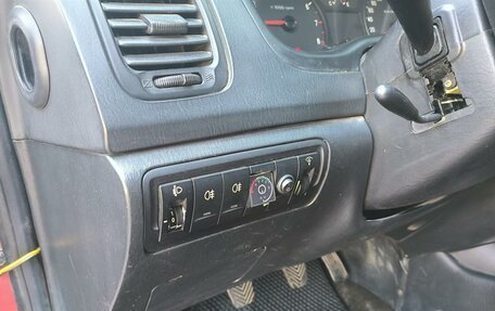Hyundai Sonata IV рестайлинг, 2005 год, 370 000 рублей, 18 фотография