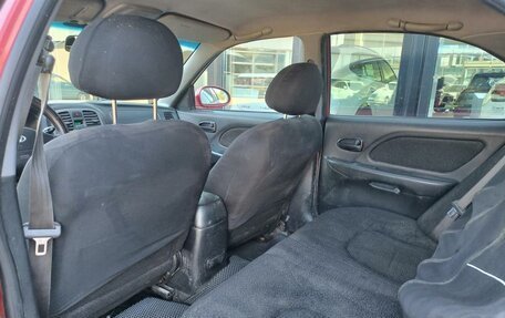 Hyundai Sonata IV рестайлинг, 2005 год, 370 000 рублей, 24 фотография