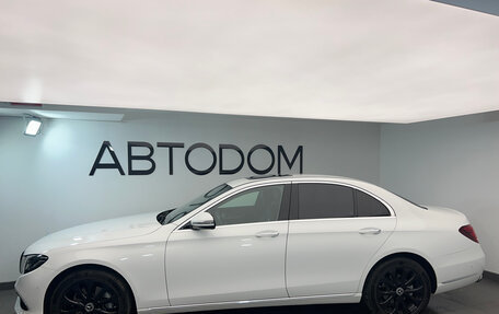 Mercedes-Benz E-Класс, 2018 год, 3 500 000 рублей, 6 фотография