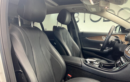 Mercedes-Benz E-Класс, 2018 год, 3 500 000 рублей, 14 фотография