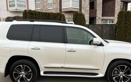 Toyota Land Cruiser 200, 2015 год, 4 650 000 рублей, 6 фотография