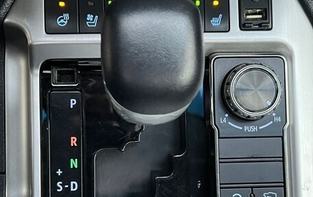 Toyota Land Cruiser 200, 2015 год, 4 650 000 рублей, 12 фотография