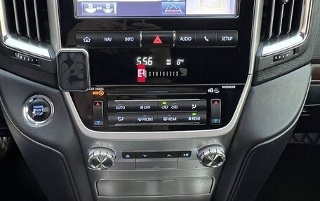 Toyota Land Cruiser 200, 2015 год, 4 650 000 рублей, 19 фотография
