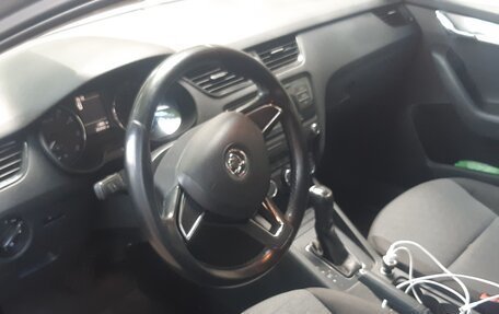 Skoda Octavia, 2014 год, 826 000 рублей, 3 фотография