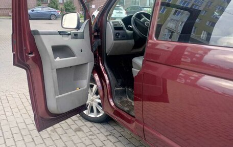 Volkswagen Transporter T5 рестайлинг, 2006 год, 1 150 000 рублей, 3 фотография
