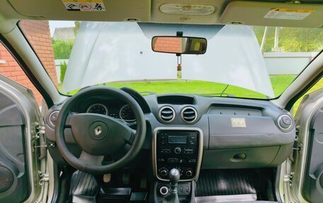 Renault Duster I рестайлинг, 2015 год, 899 000 рублей, 2 фотография