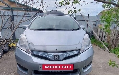 Honda Fit Shuttle I рестайлинг, 2012 год, 890 000 рублей, 5 фотография