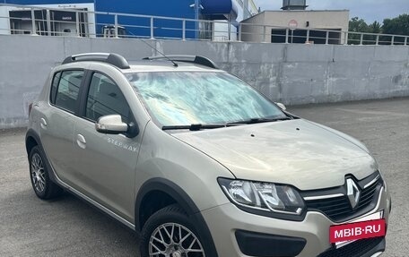 Renault Sandero II рестайлинг, 2017 год, 850 000 рублей, 6 фотография
