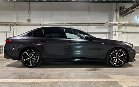BMW 5 серия, 2023 год, 6 490 000 рублей, 5 фотография