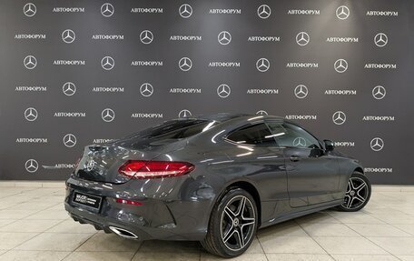 Mercedes-Benz C-Класс, 2018 год, 3 090 000 рублей, 5 фотография