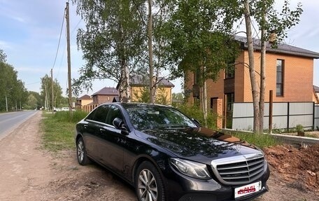 Mercedes-Benz E-Класс, 2019 год, 2 295 000 рублей, 2 фотография
