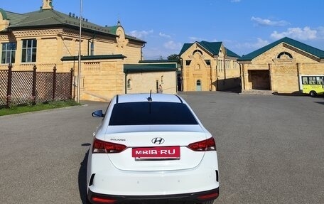 Hyundai Solaris II рестайлинг, 2020 год, 1 600 000 рублей, 7 фотография