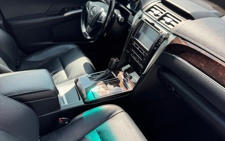 Toyota Camry, 2016 год, 2 400 000 рублей, 13 фотография