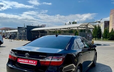 Toyota Camry, 2016 год, 2 400 000 рублей, 4 фотография