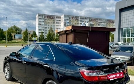 Toyota Camry, 2016 год, 2 400 000 рублей, 8 фотография
