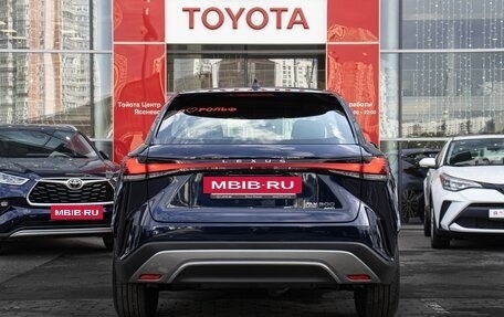 Lexus RX IV рестайлинг, 2025 год, 7 990 000 рублей, 6 фотография