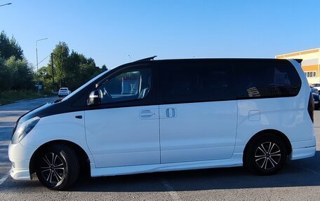 Hyundai H-1 II рестайлинг, 2014 год, 2 750 000 рублей, 6 фотография