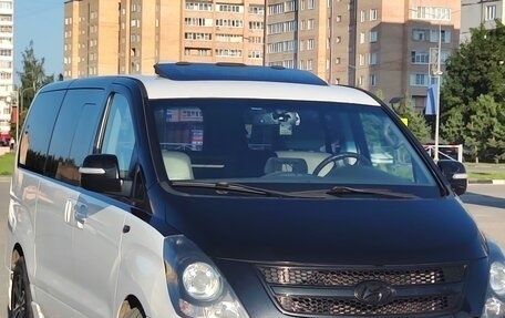 Hyundai H-1 II рестайлинг, 2014 год, 2 750 000 рублей, 2 фотография