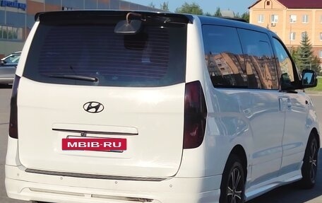 Hyundai H-1 II рестайлинг, 2014 год, 2 750 000 рублей, 3 фотография