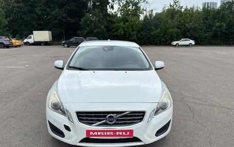 Volvo S60 III, 2012 год, 890 000 рублей, 2 фотография