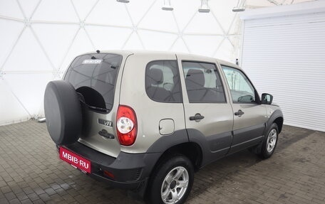 Chevrolet Niva I рестайлинг, 2019 год, 830 000 рублей, 3 фотография