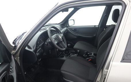 Chevrolet Niva I рестайлинг, 2019 год, 830 000 рублей, 11 фотография