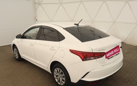 Hyundai Solaris II рестайлинг, 2021 год, 1 480 000 рублей, 5 фотография