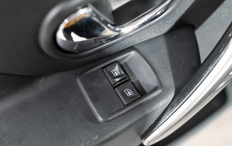 Renault Logan II, 2016 год, 720 000 рублей, 17 фотография