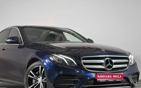 Mercedes-Benz E-Класс, 2020 год, 3 680 000 рублей, 5 фотография