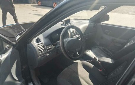 Hyundai Accent II, 2006 год, 320 000 рублей, 4 фотография